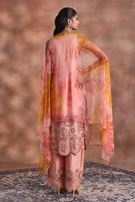 Supria Munjal Circular Embroidered Kurta Set 