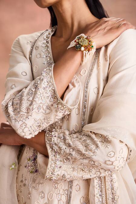 Buy Supria Munjal White Chanderi Silk Embroidery, Beads, Sequins V-neck Floral Kurta Set Online at Aza Fashions Buy_Supria Munjal_White Chanderi Silk Embroidery, Beads, Sequins V-neck Floral Kurta Set _Online_at_Aza_Fashions