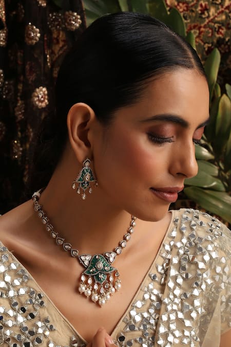 Buy_Swabhimann_Emerald Green Pearls, Stones Polki Embellished Necklace Set _Online_at_Aza_Fashions