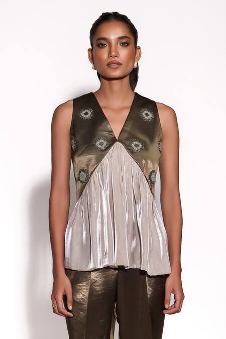 Tara And I V-Neck Pleated Peplum Top 