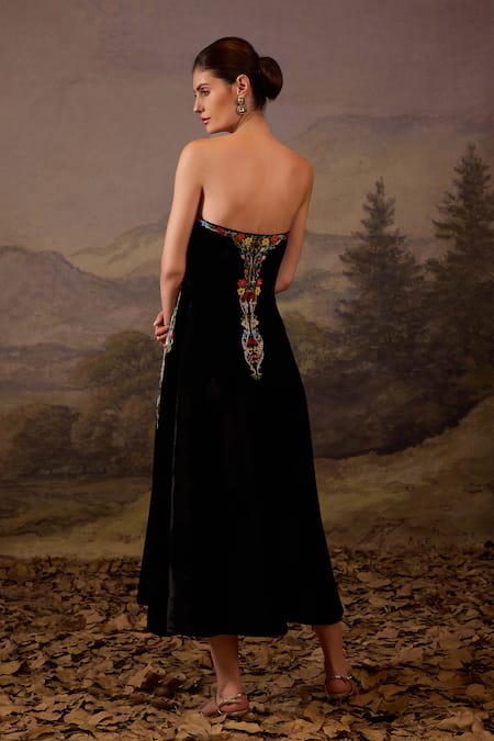 Samant Chauhan Strapless Embroidered Dress 