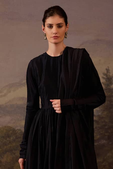 Samant Chauhan_Black Cotton, Silk Embroidery Round Neck Flared Anarkali _Online_at_Aza_Fashions