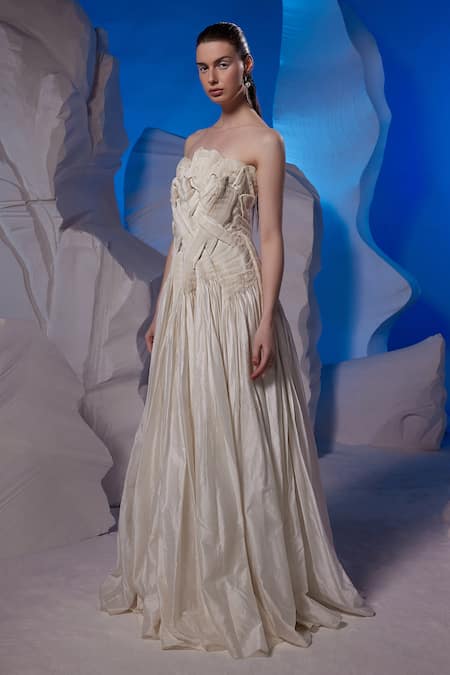 Buy_Samant Chauhan_Off White Cotton, Silk Bandeau Neck Strapless Woven Bodice Gown _Online_at_Aza_Fashions