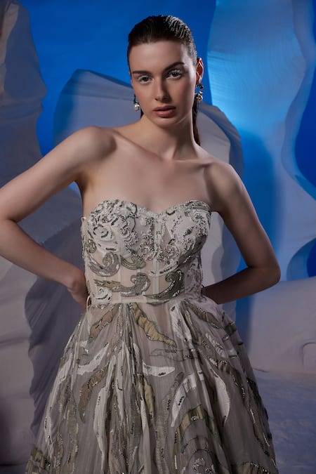 Samant Chauhan Ivory , Silk Sequins, Embroidery Sweetheart Neck, Gown Online at Aza Fashions Samant Chauhan_Ivory , Silk Sequins, Embroidery Sweetheart Neck, Gown _Online_at_Aza_Fashions