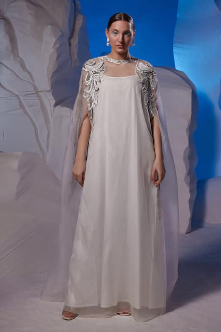 Samant Chauhan Embroidered Organza Kaftan 
