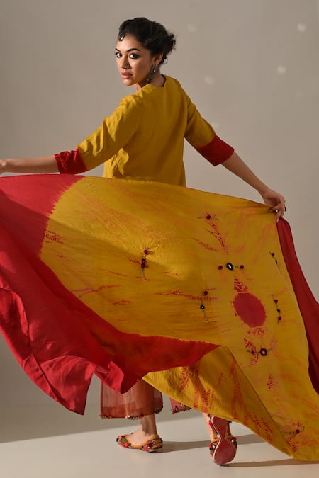 Medha Tie Dyed Tunic Pant Set 