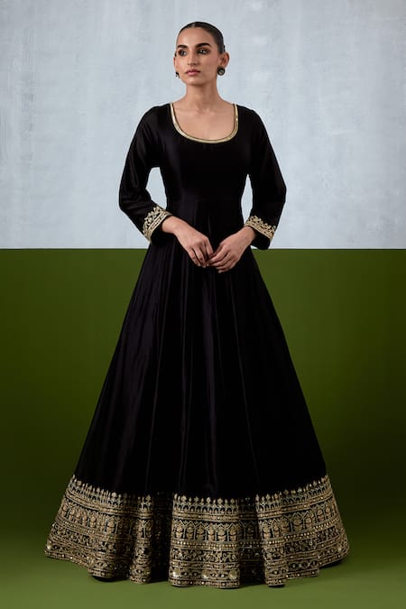 Shop_Ikshita Choudhary_Black Chanderi, Organza Embroidery, Zari, Metallic Hand Anarkali With Dupatta _Online_at_Aza_Fashions