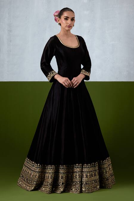 Ikshita Choudhary_Black Chanderi, Organza Embroidery, Zari, Metallic Hand Anarkali With Dupatta _at_Aza_Fashions