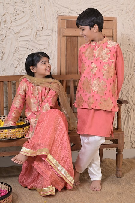 Buy_The Plum Bum_Pink Silk, Muslin, Cotton Floral Pattern Nehru Jacket And Kurta Set _Online_at_Aza_Fashions
