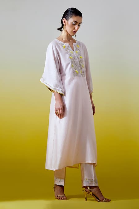 Buy_Anantaa By Roohi_Pink Chanderi Silk Sequins, Embroidery Split V-neck Kaftan Kurta With Pant _Online_at_Aza_Fashions