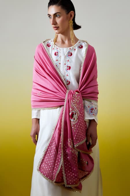Buy Anantaa By Roohi Pink Chanderi Silk Sequins, Embroidery, Zari Dupatta Buy_Anantaa By Roohi_Pink Chanderi Silk Sequins, Embroidery, Zari Dupatta