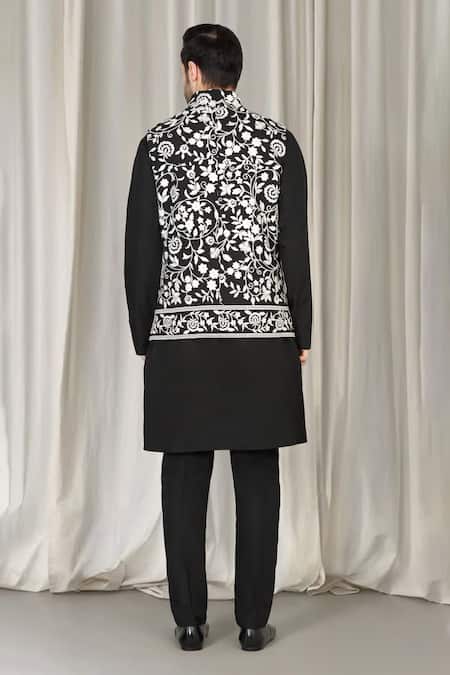 Aham-Vayam Phool Embroidered Nehru Jacket Kurta Set 