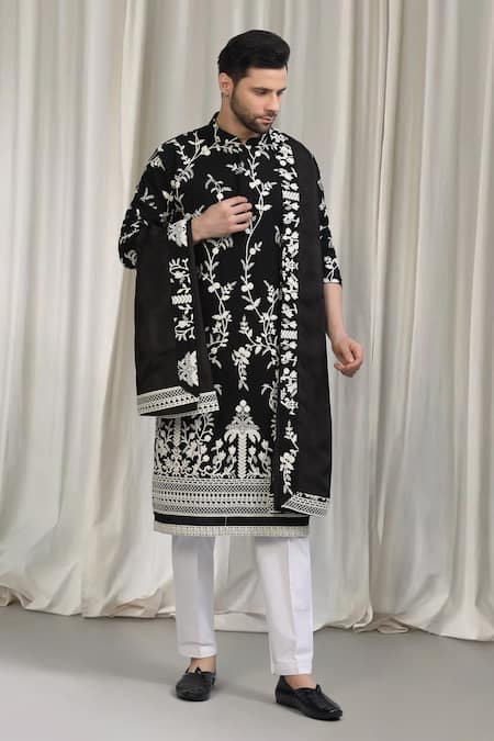 Shop_Aham-Vayam_Black Cotton Embroidery, Zari Phool Patti Kurta Set 