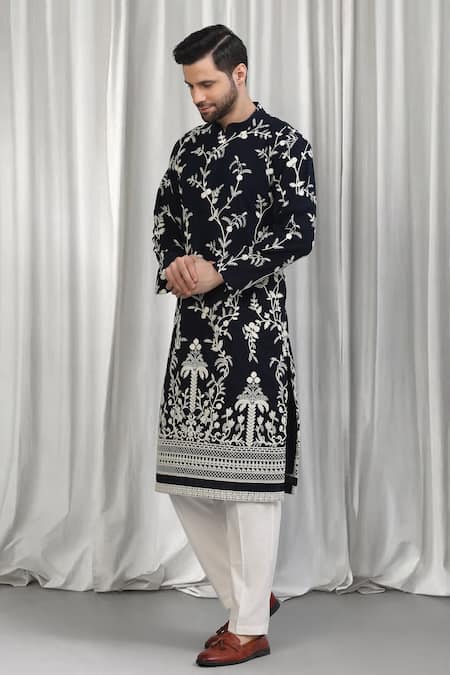 Buy_Aham-Vayam_Blue Cotton Embroidery Phool Patti Kurta Set 