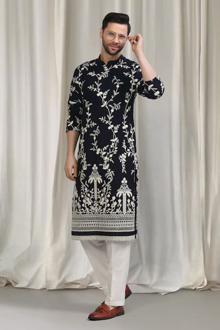 Shop_Aham-Vayam_Blue Cotton Embroidery Phool Patti Kurta Set 