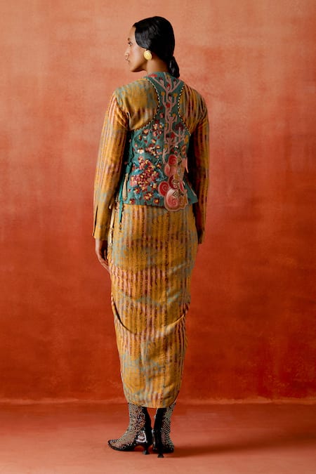 Jajaabor Embroidered Cowl Jacket With Printed Dress 