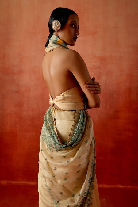 Shop_Jajaabor_Gold Tissue Embroidery, Sequins Saree With Unstitched Blouse Piece _Online_at_Aza_Fashions