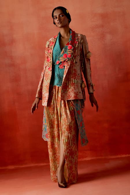 Jajaabor Pomegranate Embroidered Jacket Skirt Set 