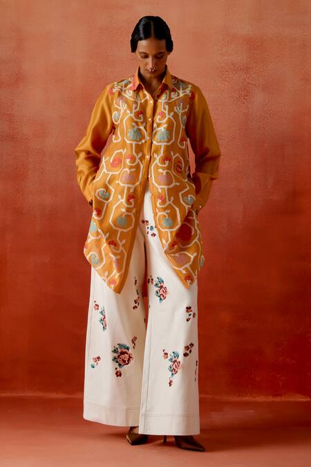 Buy_Jajaabor_Ivory Denim, Silk, Chanderi Embroidery Collared Biker Jacket And Pant Set 