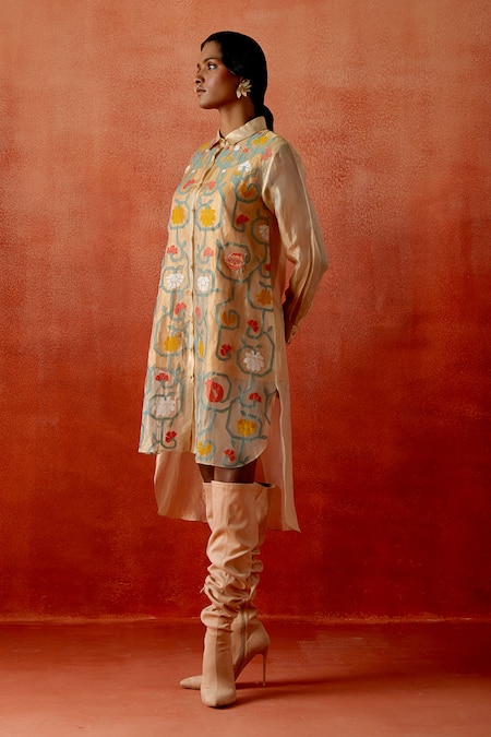 Shop Jajaabor Gold Tissue Embroidery Collared Dress Online at Aza Fashions Shop_Jajaabor_Gold Tissue Embroidery Collared Dress _Online_at_Aza_Fashions