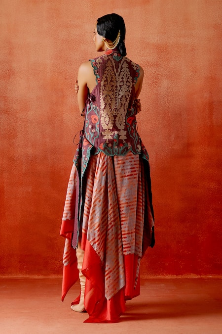 Jajaabor Pomegranate Embroidered Jacket & Skirt Set 