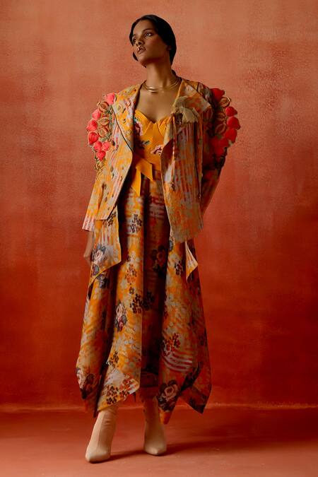 Jajaabor Multi Color Chanderi Silk Embroidery, Fabric Pomegranate Quilted Jacket Online at Aza Fashions Jajaabor_Multi Color Chanderi Silk Embroidery, Fabric Pomegranate Quilted Jacket _Online_at_Aza_Fashions