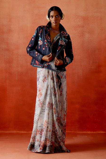 Jajaabor Printed Saree Set With Jacket 