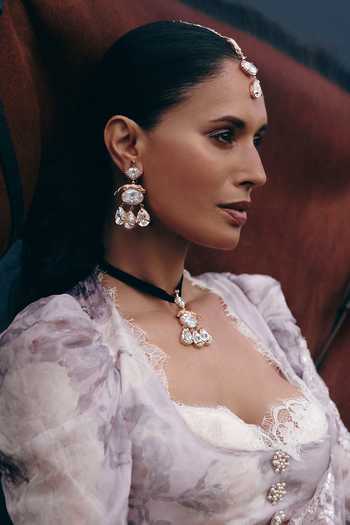 Buy_Outhouse_Rose Gold Velvet Lepeord Choker _Online_at_Aza_Fashions