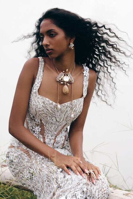 Buy Outhouse Rose Gold Crystals Leopard Halo Hoops Online at Aza Fashions Buy_Outhouse_Rose Gold Crystals Leopard Halo Hoops _Online_at_Aza_Fashions