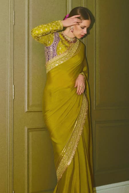 Gopi Vaid Green Chiffon, Tussar Embroidery, Sequins Round Nizaam Work Saree With Blouse Online at Aza Fashions Gopi Vaid_Green Chiffon, Tussar Embroidery, Sequins Round Nizaam Work Saree With Blouse _Online_at_Aza_Fashions