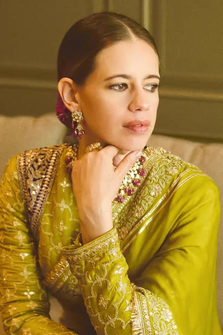 Buy Gopi Vaid Green Chiffon, Tussar Embroidery, Sequins Round Nizaam Work Saree With Blouse Buy_Gopi Vaid_Green Chiffon, Tussar Embroidery, Sequins Round Nizaam Work Saree With Blouse