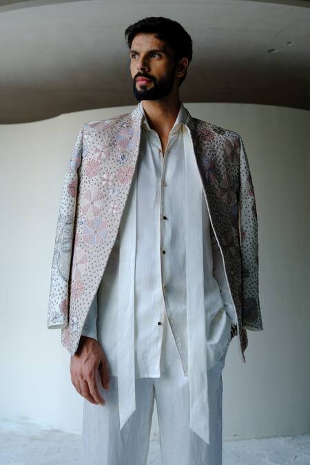 Buy_Jatin Malik_Ivory Linen, Silk Piping, Embroidery, Blush Pink Divine Short Jacket And Kurta Set _Online_at_Aza_Fashions