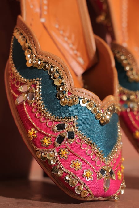 House Of Vitti India_Pink Palace Mirror Embellished Juttis _at_Aza_Fashions