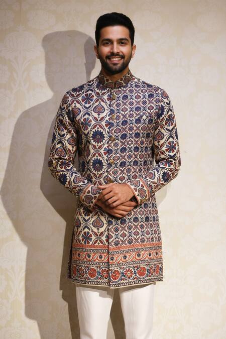 Buy Char Chaand Multi Color Linen, Silk Indigo Ajrakh Mosaic Kurta Online at Aza Fashions Buy_Char Chaand_Multi Color Linen, Silk Indigo Ajrakh Mosaic Kurta _Online_at_Aza_Fashions