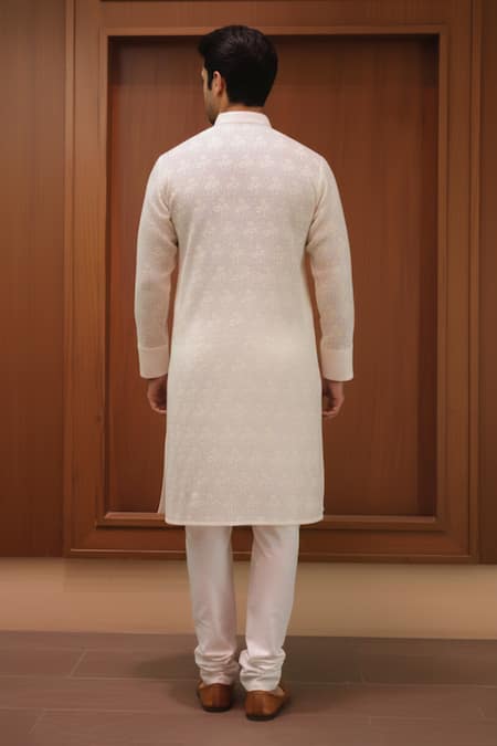 Char Chaand Shimmer Classic Kurta 