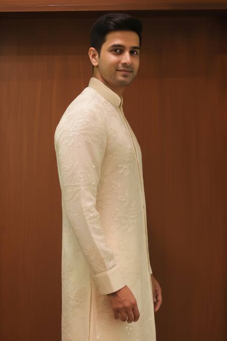 Char Chaand_Ivory Organza Embroidery, Sequins Kurta Set _Online_at_Aza_Fashions
