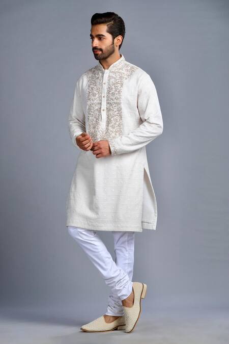 Buy_Char Chaand_Ivory Cotton Embroidery Kurta _Online_at_Aza_Fashions