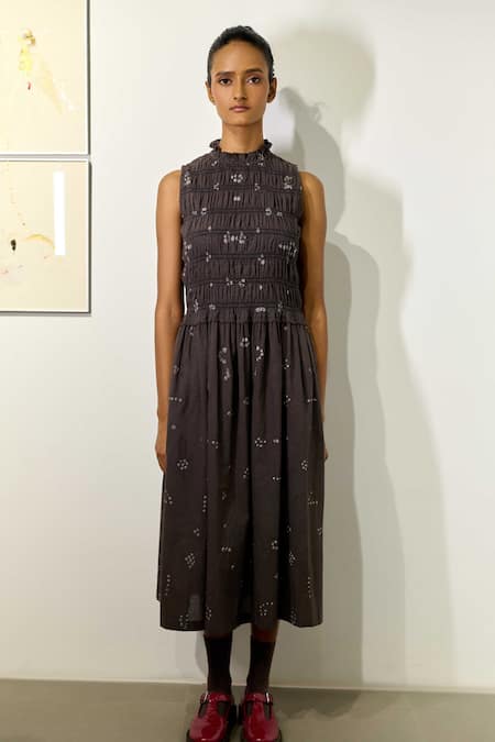 Doodlage Midsummer Smocked Dress 