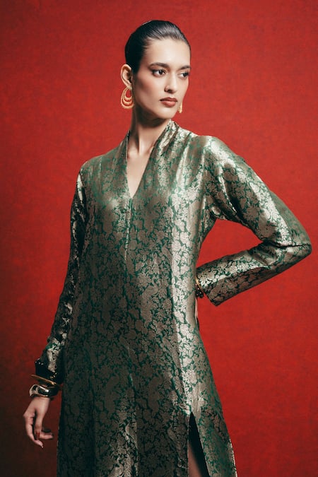 Shop_Ekaya Banaras_Olive Green Silk Zari V-neck Banarasi Emboss Handwoven Kaftan _Online_at_Aza_Fashions