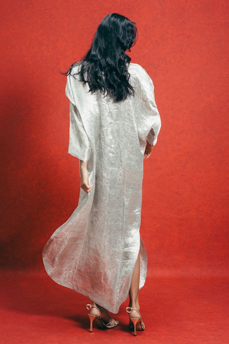 Ekaya Banaras Handwoven Banarasi Emboss Kaftan 