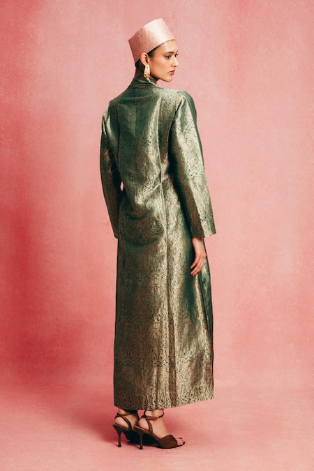 Ekaya Banaras Banarasi Emboss Silk Kaftan With Side Slit 