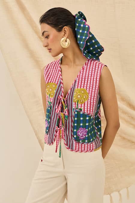 Jodi Lali Checkered Front Tie-Up Waistcoat 
