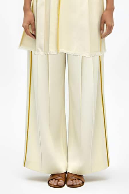 Neora By Nehal Chopra_Ivory Twill Piping Pipe Work Blazer And Pant Set _at_Aza_Fashions