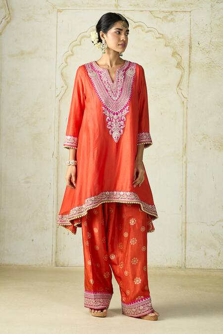 Buy_Gopi Vaid_Orange Tussar Embroidery, Gota Patti V-neck Kurta And Farshi Salwar Set 