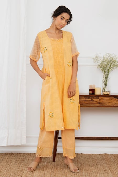 Dhaari Handwoven Smocked Tunic 