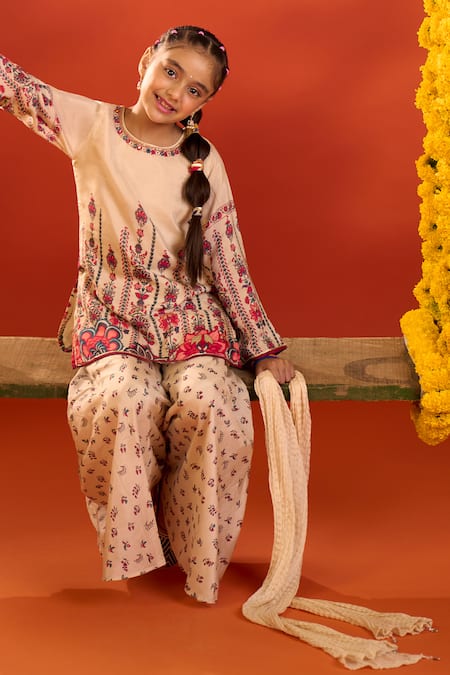 Buy Petite Pomme Cream Muslin, Chinon Embroidery Hand Work Kurta Sharara Set Buy_Petite Pomme_Cream Muslin, Chinon Embroidery Hand Work Kurta Sharara Set