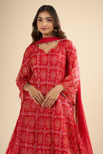 Shop Khwaab By Sanjana Lakhani Red Silk Zari V-neck Printed Kurta Set Online at Aza Fashions Shop_Khwaab By Sanjana Lakhani_Red Silk Zari V-neck Printed Kurta Set _Online_at_Aza_Fashions
