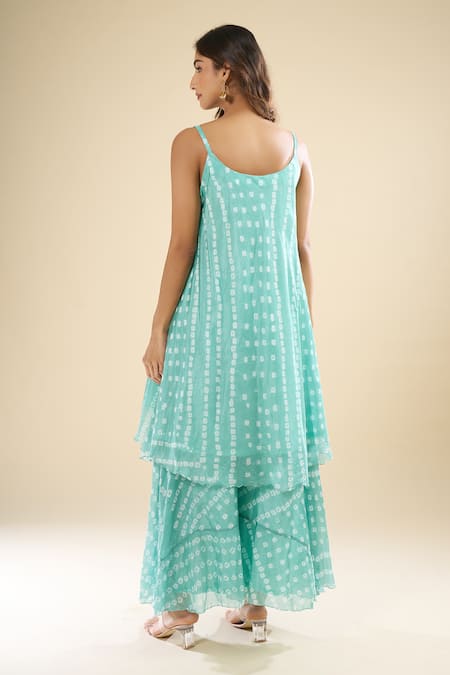 Naintara Bajaj Printed Silk Kurta Set 