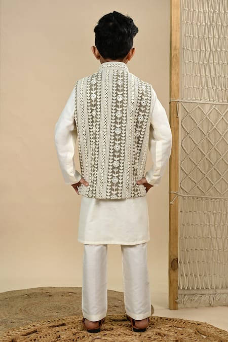 Taber Tikri Faux Mirror Work Bundi & Kurta Set 