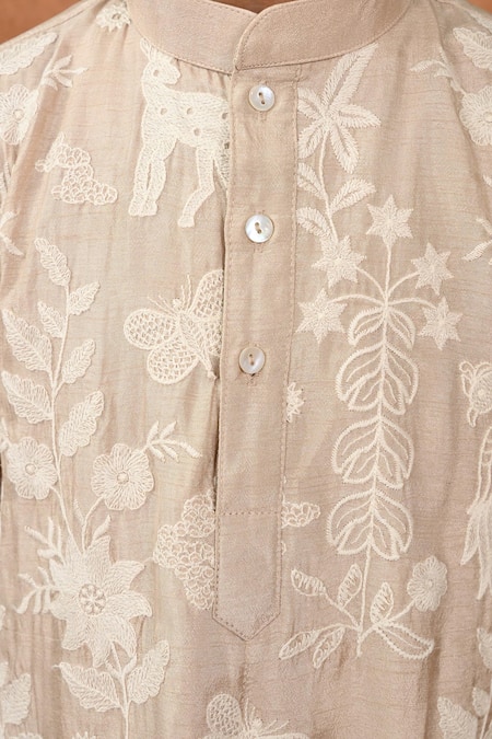 Taber Tikri_Beige Silk Embroidery Thread Kurta Set _at_Aza_Fashions